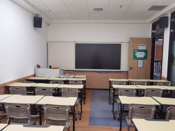 学校环境