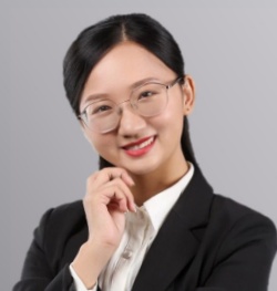 高中语文研发组长颜婷婷 